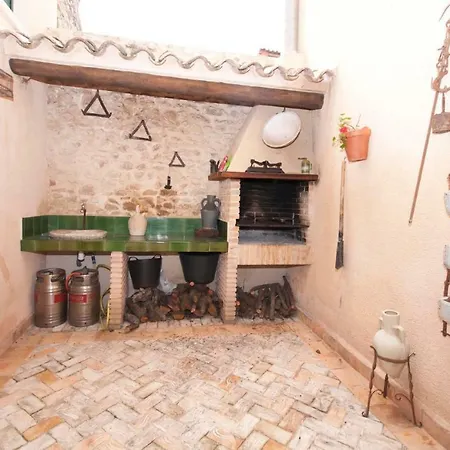 Casa La Torre Tatil Evi *